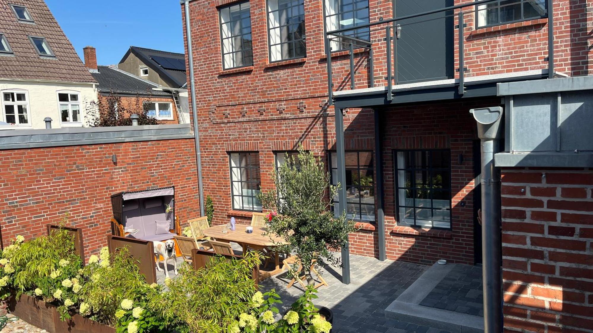 Loftwohnung 2 Simmerdeis An Der Gracht Friedrichstadt Exteriér fotografie